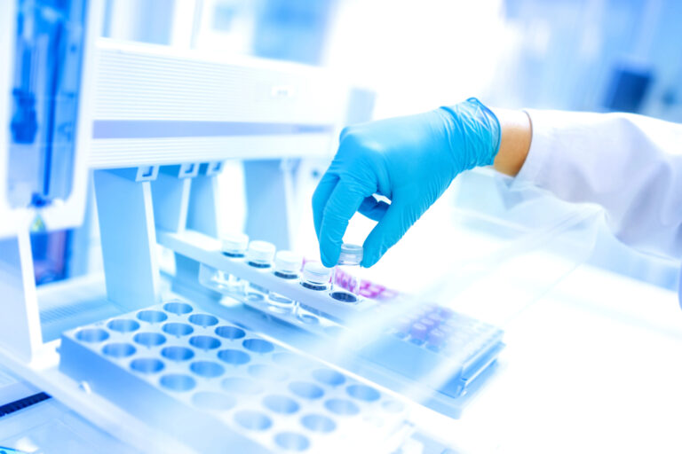 Badania hormonalne dla mężczyzn – diagnostyka hormonów w cenie 160 zł